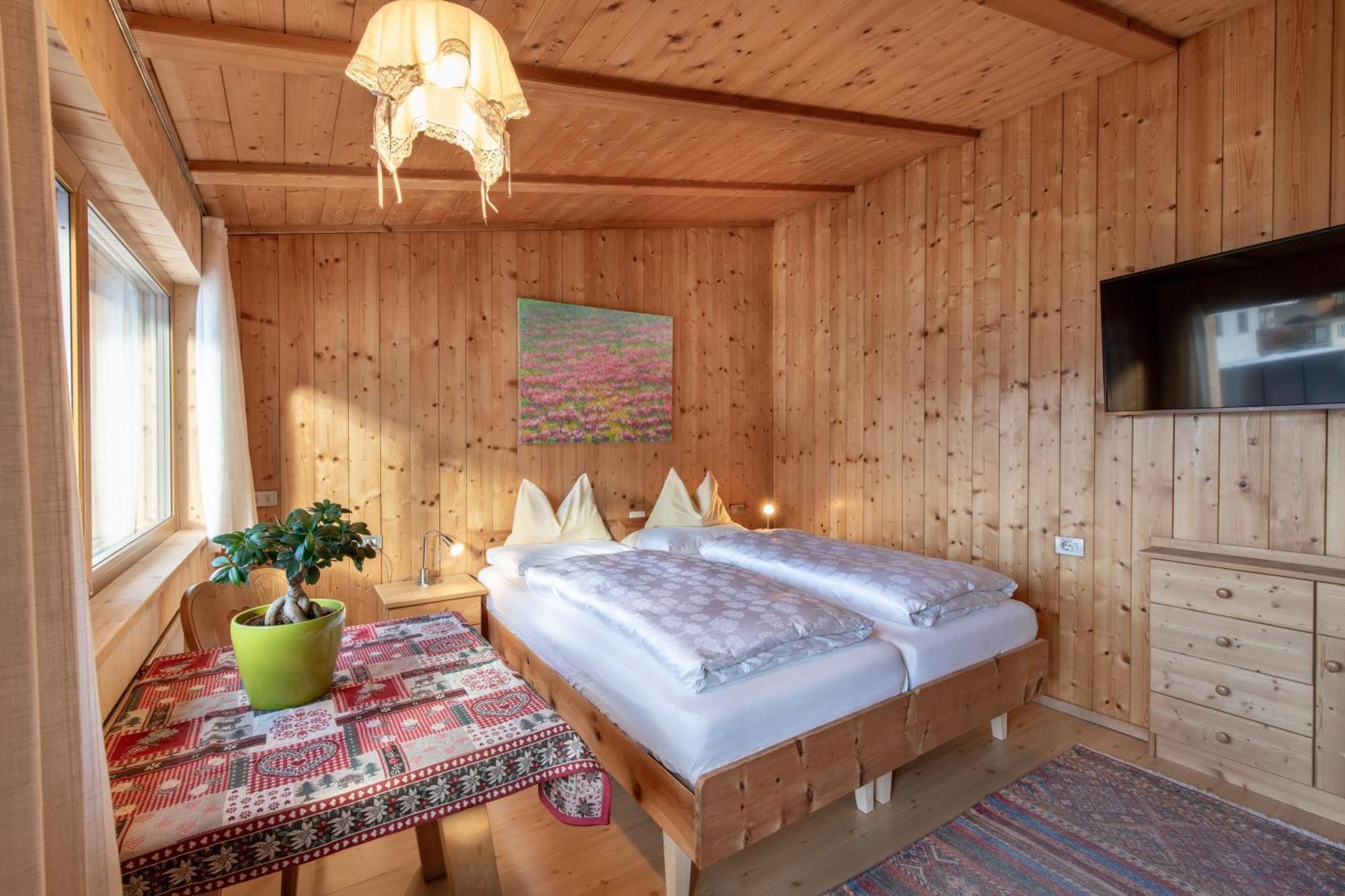 Apartments Heritage House Margherita Santa Cristina Val Gardena Zewnętrze zdjęcie