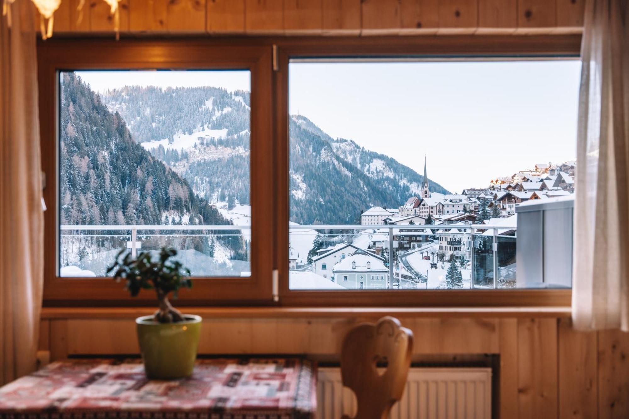 Apartments Heritage House Margherita Santa Cristina Val Gardena Zewnętrze zdjęcie